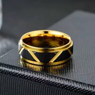 Ring gold plated & zwart model 121