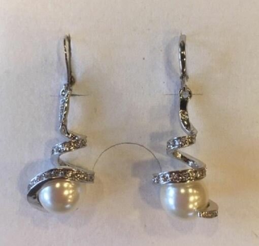 Klapoorbellen 925 zilver parel & zirkonia model D