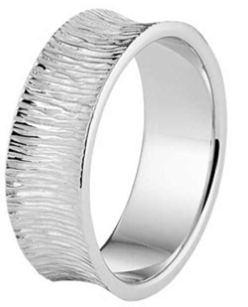 Schitterende Zilveren Ring met reliëf